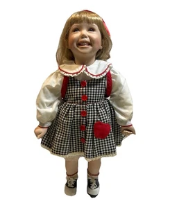 MUÑECA DE PORCELANA KATIE MCDONALD'S MCMEMORIES 1996 ASHTON DRAKE DE TOMESCU - Imagen 1 de 10