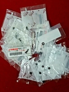 Yamaha TZ250 95-10 Screen Screws Set Complete (8). Genuine Yamaha. New B53B4 - Picture 1 of 1