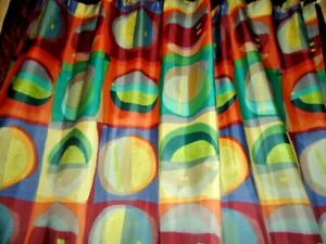 CROSCILL ELECTRA MID CENTURY RED GREEN RED PURPLE SHOWER CURTAIN 70 X 74