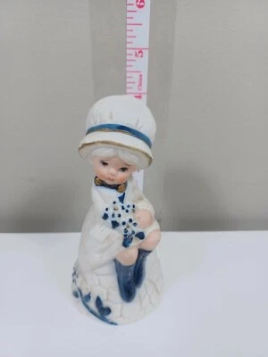 Vintage Royal Majestic Porzellan Biskuit 4" Figur Glocke MÄDCHEN mit Blumen (A7) - Bild 1 von 4