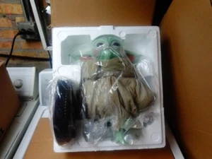 DISNEY SIDESHOW LEBENSGROSSE THE CHILD MANDALORIAN 18" FIGUR MIT SOCKEL NEU ARTIKEL #40036 - Bild 1 von 14