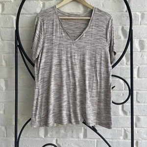 APT. 9 Women's Heather Gray V-Neck Short Sleeve T-Shirt Top Casual - Picture 1 of 7