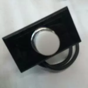 ENCHUFE DE INTERRUPTOR BASCULANTE CON LÁMPARA INDICADORA RND DE 1/2 - Imagen 1 de 2