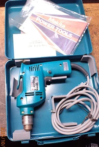VINTAGE MAKITA JAPAN DP3730 ELECTRIC DRILL W/ STEEL CASE - Picture 1 of 6