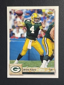1992 Upper Deck - Green Bay Packers Brett Favre #484 - Picture 1 of 2