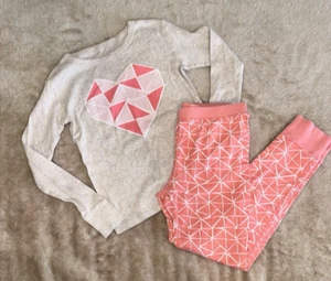 Cat And Jack 2 pc Pajamas Girls Size 8 Long sleeve Geometric Heart Peach - Picture 1 of 15