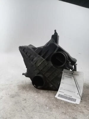 Used Air Cleaner Assembly fits: 2015 Chevrolet City express 2.0 Grade A Foto 1 de 4