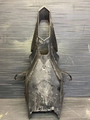 Yamaha YZF R1 2015 guardabarros trasero interior, fabricante de equipos originales #4624 Foto 1 de 4