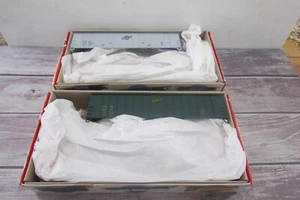 HO Scale Walthers (2) Limited Edition Series 50' CNW Airslide Hopper Lot#4065 - Picture 1 of 4
