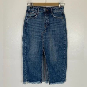 Zara Denim Midi Skirt Sz XS Raw Hem Slit Front Raw Hem Y2K Retro Blue High Rise - Picture 1 of 10