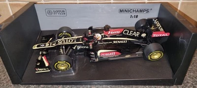 Minichamps 1:18 Kimi Raikkonen Lotus Renault E21 F1 2013 BNIB - Image 1 of 4