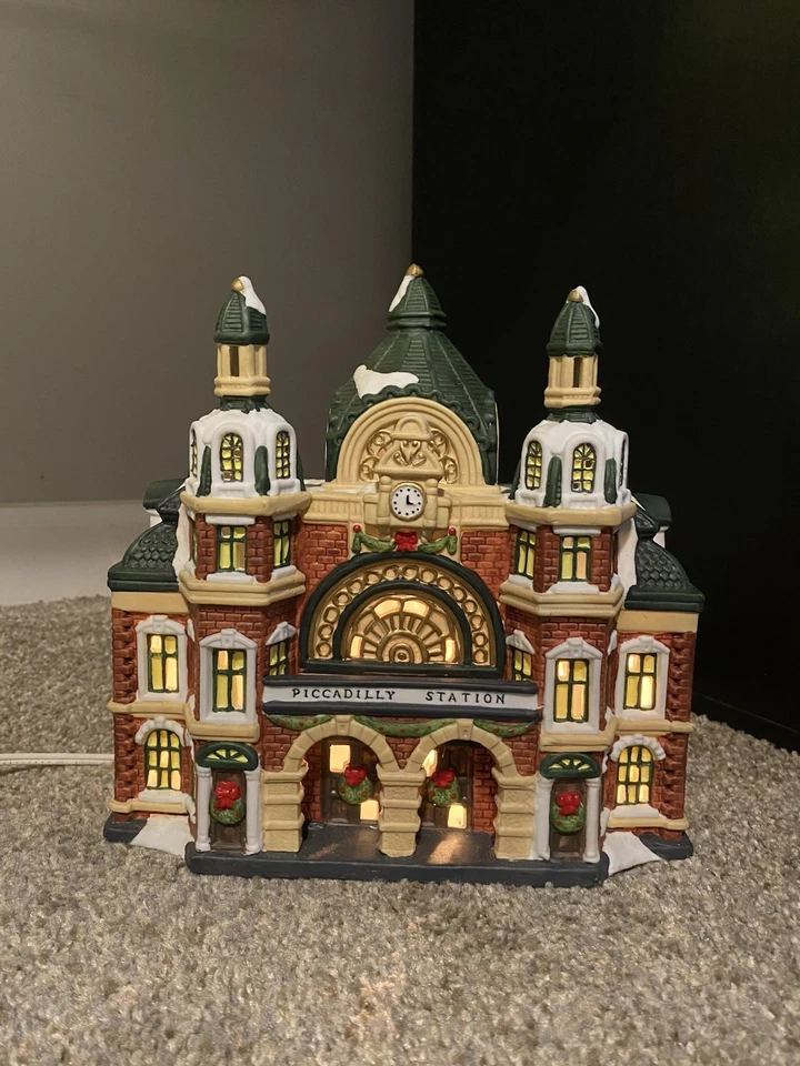 Christmas Village Houses - Image 1 of 4