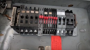 Gte Silvania Zinsco Breakers Lot Assorted 100amp 70amp 20amp half double bus bar - Picture 1 of 1