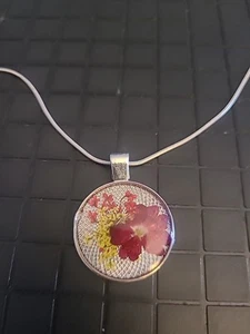 Handmade Flower Red Yellow Resin 18 Inch Necklace - Picture 1 of 3