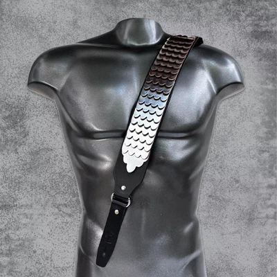 Correa de guitarra SILVER PYTHON | Correa de guitarra de cuero de diseñador | Correa de bajo premium Foto 1 de 4