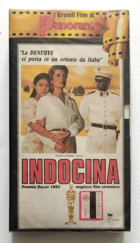 Vhs Indocina Film Drammatico Deneuve Panorama Videocassetta Vintage (V14) - Immagine 1 di 1