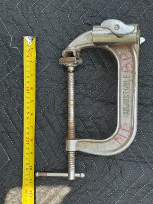 Abrazadera C de 5,5" con Receptor Junior Doble Doble, Acero, Posiblemente Matthews Foto 1 de 4