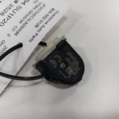 Subaru Crosstrek TPMS Tire Pressure Monitor System Sensor  2019 2020 2021 2022  - Image 1 of 4
