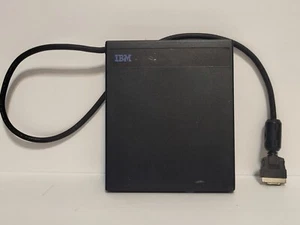 Lecteur de disquettes externe vintage IBM Thinkpad 3,5" 1,44 Mo 05K2643 05K8805 avec câble SCSI - Photo 1/10