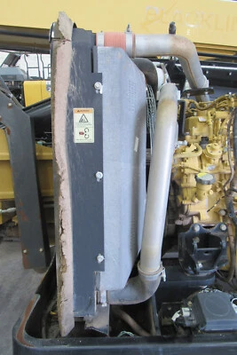 CAT 642 RADIATOR ASSEMBLY - Image 1 of 3