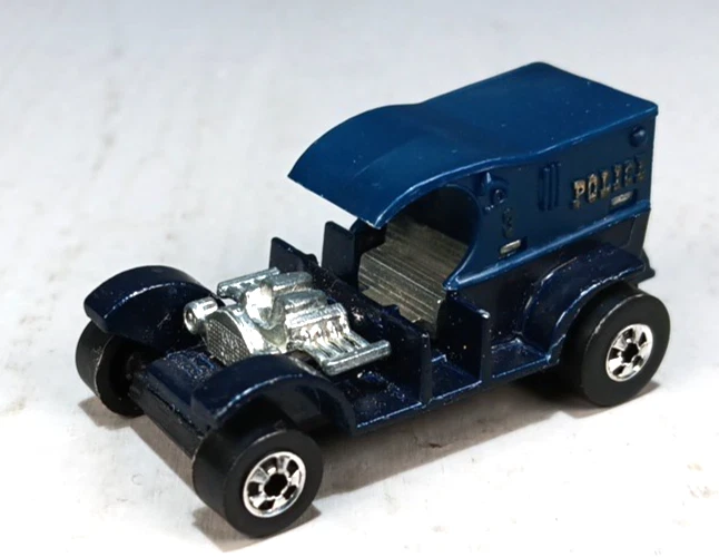 Hot Wheels POLICE PADDY WAGON 1969年　当時もの Hot Wheels 1969 Redlines Ford Police Paddy Wagon 1:64 Diecast USED