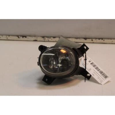 LÁMPARA ANTINIEBLA DERECHA AUDI A4 (04-07) 8E 2.0 8V TDI (103KW) SW 5P/D/1968CC 2004 Foto 1 de 4
