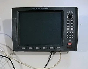 Pantalla plotter gráfico de colores estándar Horizon CP500 con receptor de antena GPS - Imagen 1 de 11