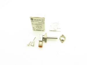 Allen-Bradley 871D-BW2N524-N3 Sensore di posizione cilindro 3000PSI SER A 250V AC/DC - Foto 1 di 12