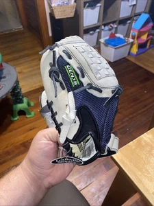 Louisville Slugger TPX Gen 1X G1X1000P 10" T Ball Glove Preowned Baseball Glove - Picture 1 of 12