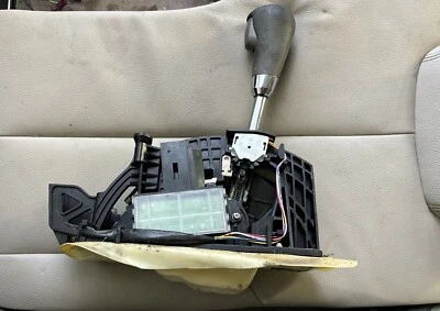 Palanca de cambios automática Nissan Altima 2008 OEM Foto 1 de 4