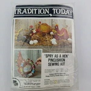 Tradition Today LOLO Bags - Spry As A Hen Pincushion Sewing Kit 1978 Vintage NIP - Picture 1 of 6