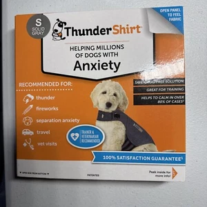 THUNDERSHIRT SMALL Dog Anxiety Jacket Gray Brand New In Box - Picture 1 of 2