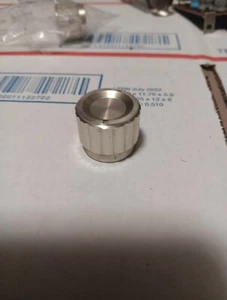 Sansui QR-4500 Volume Selector Knob - Picture 1 of 5