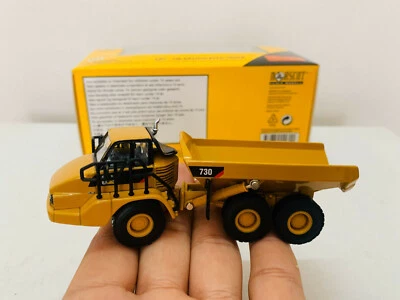 Norscot Caterpillar Cat 730 Articulated Truck 1/87 Scale DieCast Model 55130 - Image 1 of 4