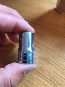 Snap On 1/2 Drive 14mm Shallow Socket - Picture 1 of 4