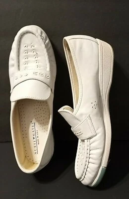 Mocasines para mujer Nurse Mates de cuero blanco - talla 7-1/2 estrechos  Foto 1 de 4