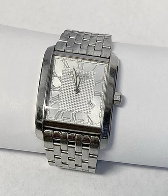 Reloj de cuarzo suizo Raymond Weil Don Giovanni para hombre - cristal de zafiro WR 3ATM 9975 Foto 1 de 4