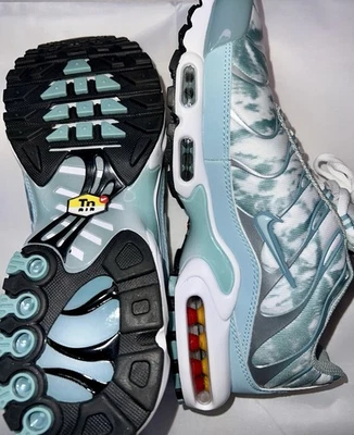 nike air max plus Tn - Photo 1/4