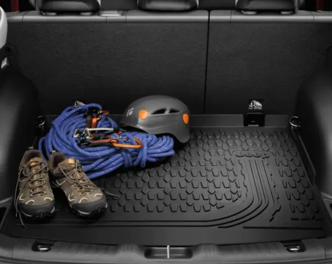 Bandeja forro de carga Mopar Jeep 2017-2026 Jeep Compass 82214666 Foto 1 de 1