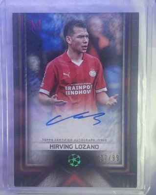 Colección Museo Topps Autógrafos de Archivo UCL 2023-24 - Hirving Lozano /99 PSV Foto 1 de 2
