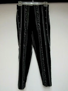 Vintage Reitsport Stretch Hose vorne flach Blumenstickerei Lotus schwarz M gebraucht, in einwandfreiem Zustand - Bild 1 von 6