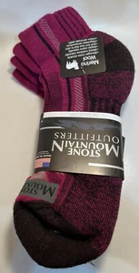 2 Pair Fuchsia Black Ankle Ascend 70% Merino Wool Socks Ballston Medium Size 5-9 - Picture 1 of 7