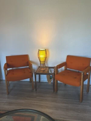 2 Sillones Daneses Modernos Vintage Hiebert Naranja Años 70 Madera Nogal Foto 1 de 4