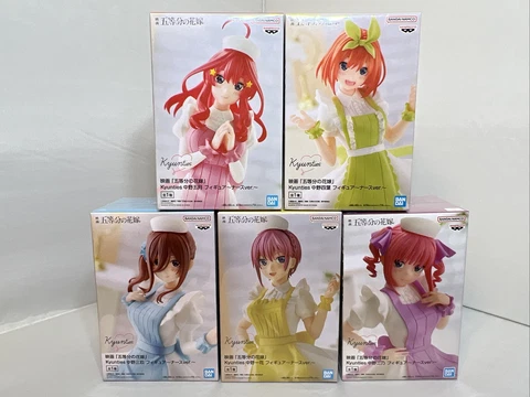 NEW in BOX The Quintessential Quintuplets Kyunties 5 Figure Set Cover