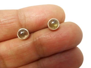 Aretes redondos de turmalina de plata de ley 925 con piedras preciosas - 5 mm - Imagen 1 de 5