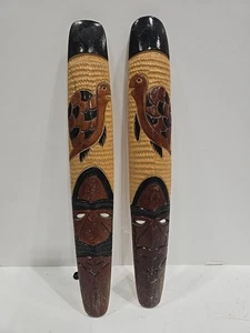 "Par de máscaras de madera jamaicanas talladas y pintadas a mano para colgar en la pared arte tiki 24""" - Imagen 1 de 11