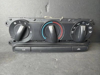 04-08 Ford F-150 unidad de temperatura de control de clima calefacción aire acondicionado fabricante de equipos originales Foto 1 de 3