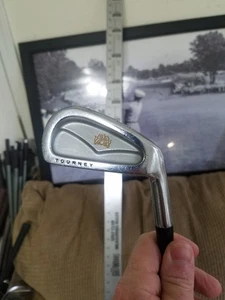 MacGregor Tourney MT #4 iron.. Factory Aldila Stiff Graphite.. All OEM.. Looky! - Picture 1 of 8