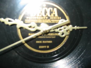 Vinyl Record Wall Clock - Vintage / Recycled 10" - 78 rpm vintage record clock - Picture 1 of 7