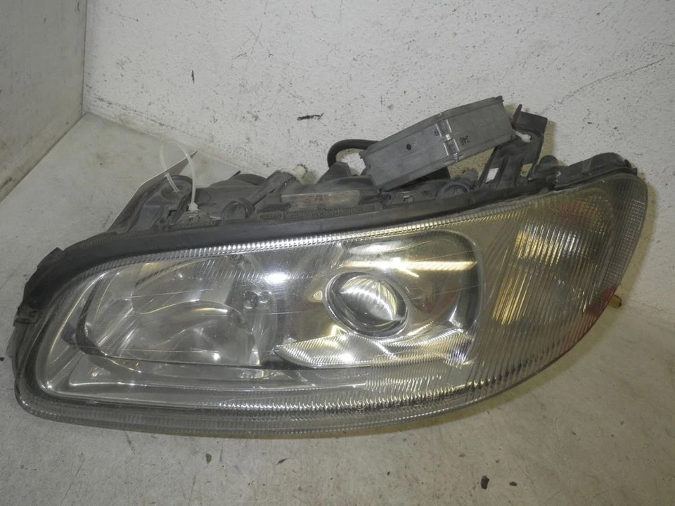 Hauptscheinwerfer links Xenon, mit Steuergerät  OMEGA B CARAVAN (21_, 22_, 23_) - Bild 1 von 1
